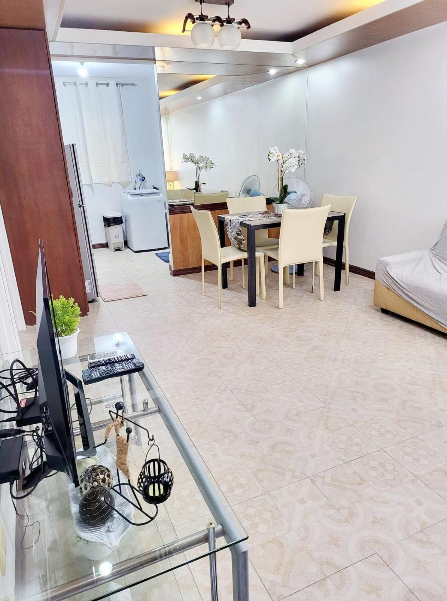 Cozy 2Br With Free Pool Beside Sm City Mall Davao Bagian luar foto